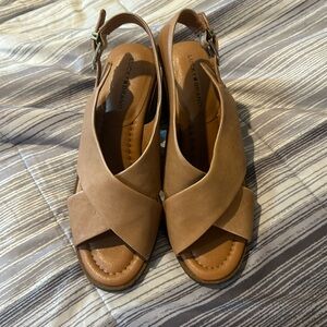 Lucky brand sandal with slight heel.